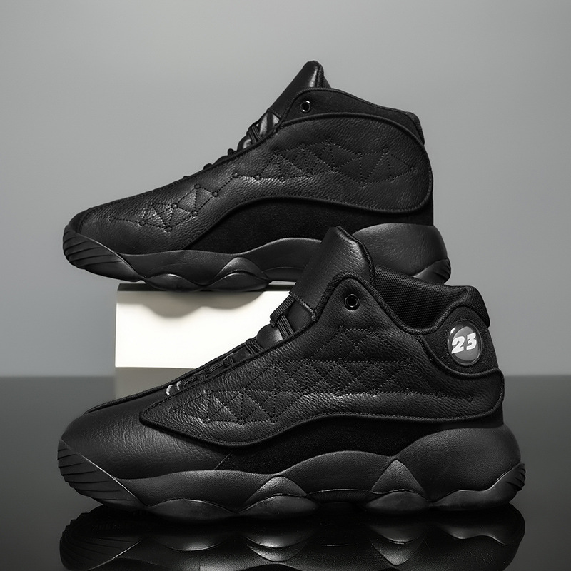 Zapatos deportivos de hombre otoño 2025 nuevos zapatos de cuero de moda coreana de comercio exterior de tamaño grande 48 zapatos de baloncesto image 4
