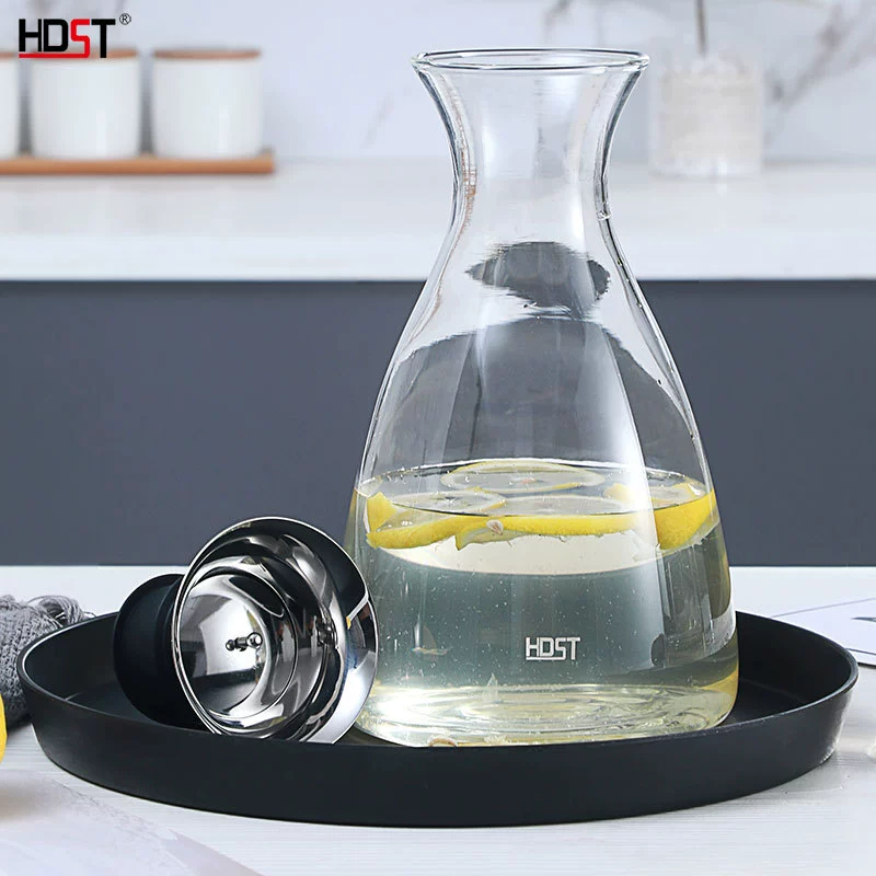 Huadian Shitong Teapot, glass set