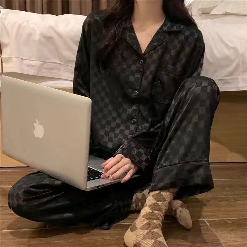 2023新型高級感春秋タイプのパジャマ女性秋の長袖の薄いタイプの女性のシルクの部屋の服の2つのセット|undefined