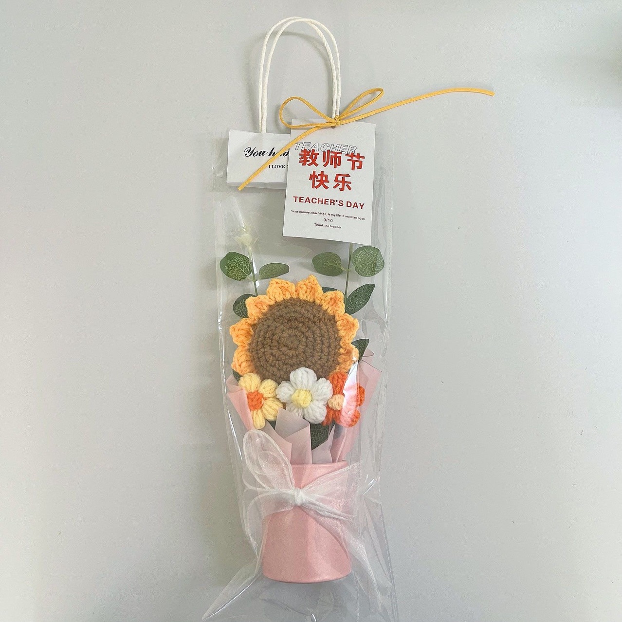2025 Regalos creativos del día del maestro crochet práctico girasol bolígrafo rojo ramo de flores en decoración de escritorio regalo