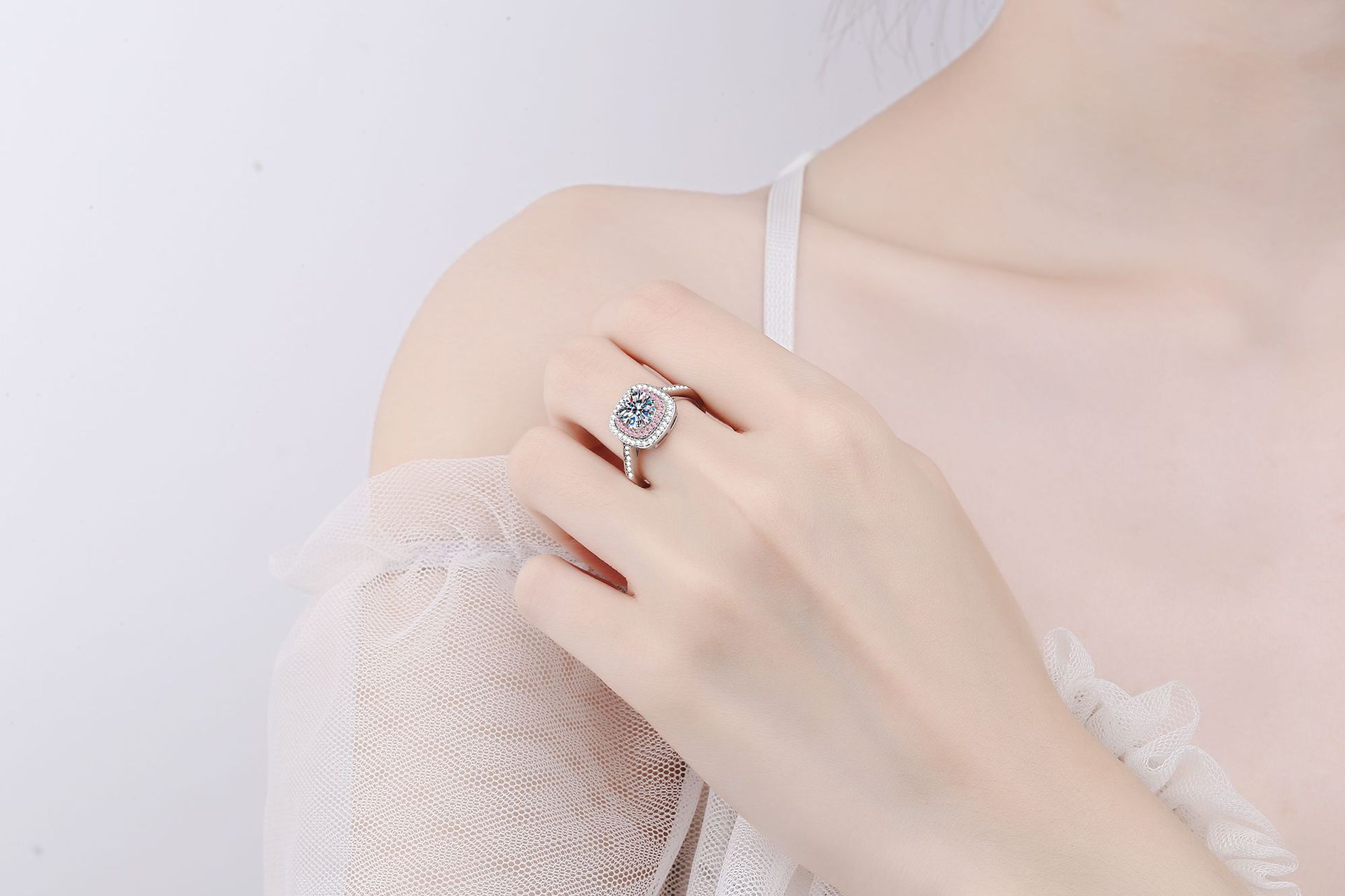 Square Pattern Women'S Gender 925 Sterling Silver Moissanite Zircon Square Rings
