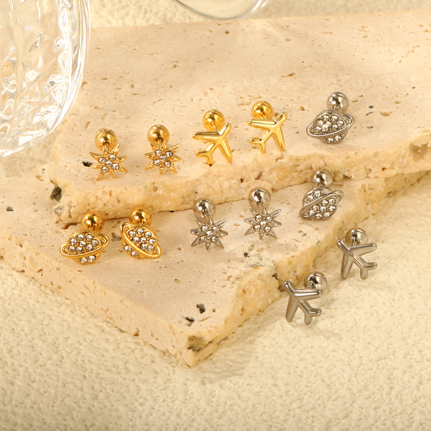 Fashion Creative And Refined Petite Earrings