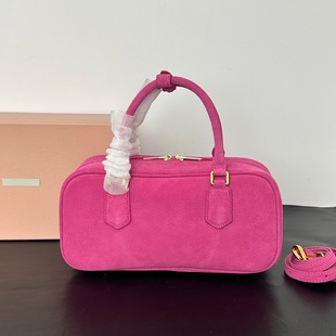 Miuϵ���䱣�g�������Ů��Ƥ�q�߼������^��ĥɰţƤ�μ�б���