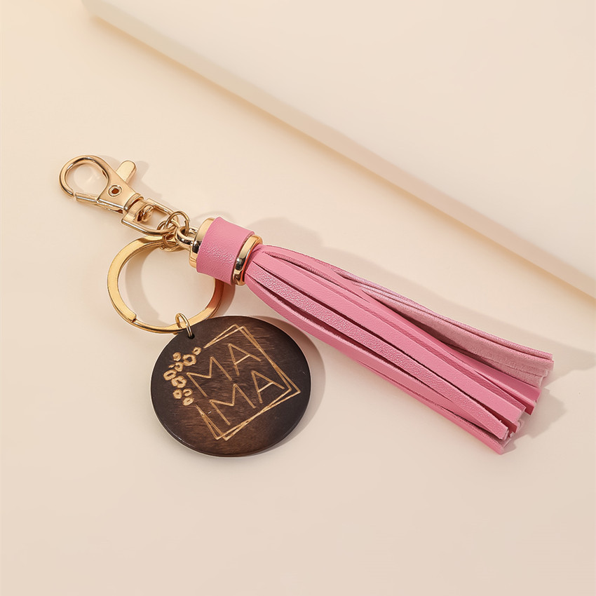 17g Weight Keychain Classification 1 Piece Quantity Casual, Holiday, Daily Occasion Pu Leather Material Mother'S Day Festival Letter, Tassel Pattern Unisex Gender Modern Style Style Modern Style Letter Tassel Pu Leather Mother'S Day Unisex Keychain 7