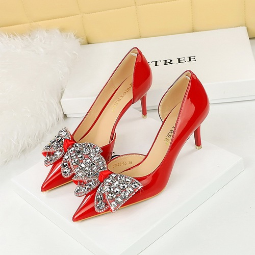 638-AH21 Banquet Women's Shoes High Heels, Thin Heels, Shallow Notched Pointed Side Hollow Lacquer Leather, Rhinestone Bow Tie Single Shoe