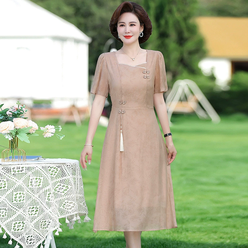 Улучшенное китайское платье чонсам 2025, новое летнее элегантное платье в китайском стиле, стройнящее платье для женщин среднего возраста.