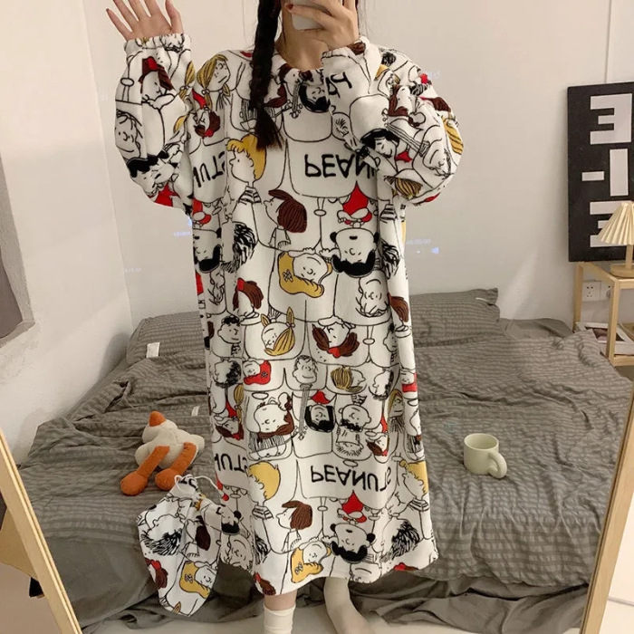 Otoño y invierno pijamas de mujer con bolsas de tela pijamas de franela caliente cuello redondo dulce camisa de coral ropa para el hogar