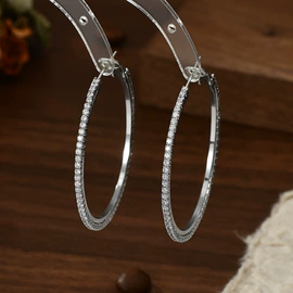 耳钉;项链;手链