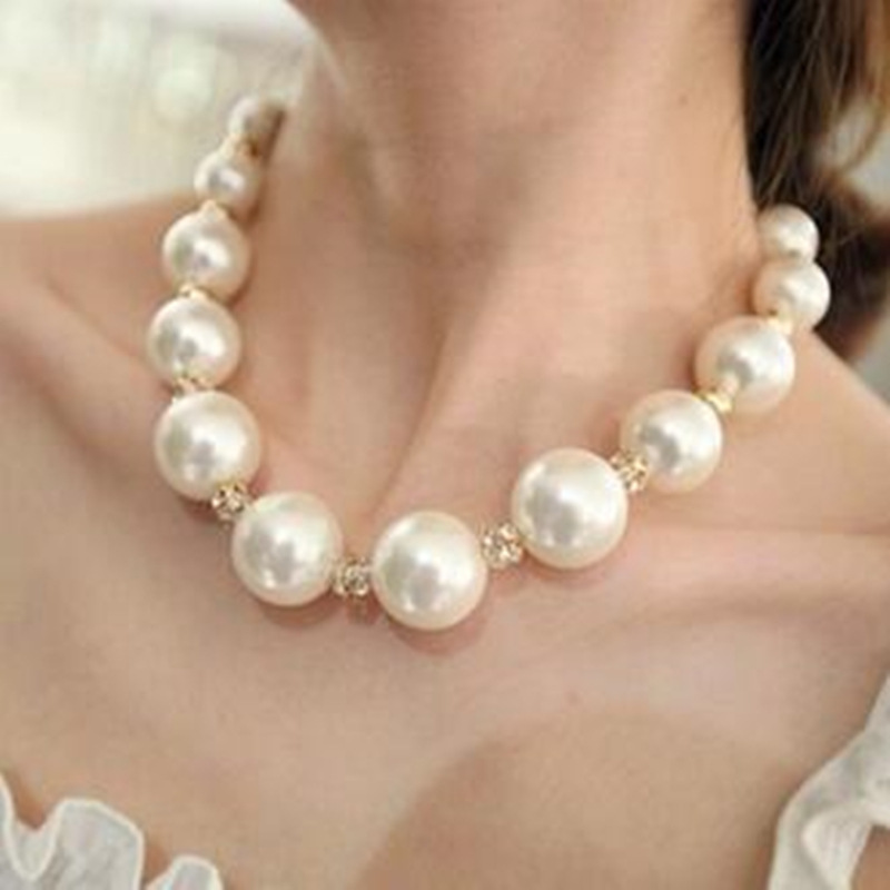 fashionable capacious accessory