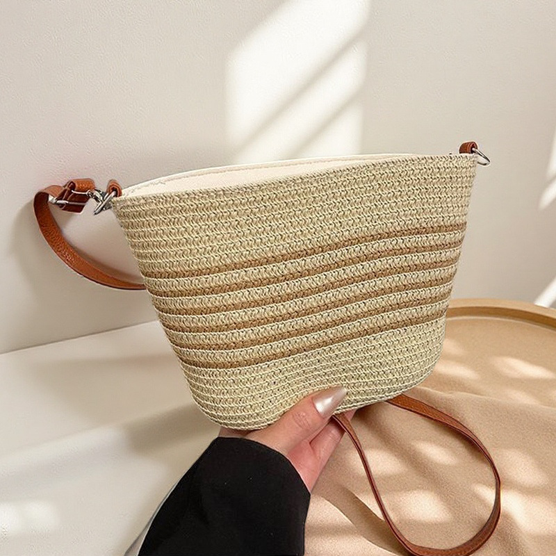 크로스바디 스트라이프 스몰백 미카 스트라이프