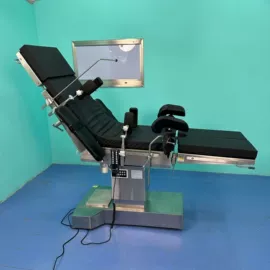 手术器械;医疗灯具;医用车/床