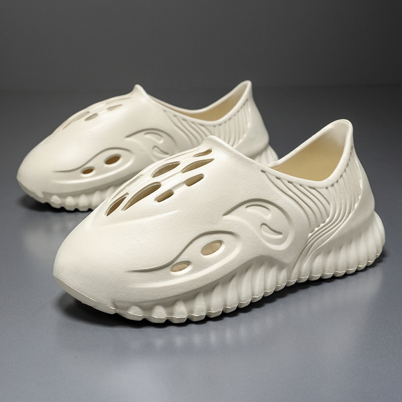 New Camouflage-Shaped Trendy Eva Clogs for Summer, Breathable Casual Sandals for Couples