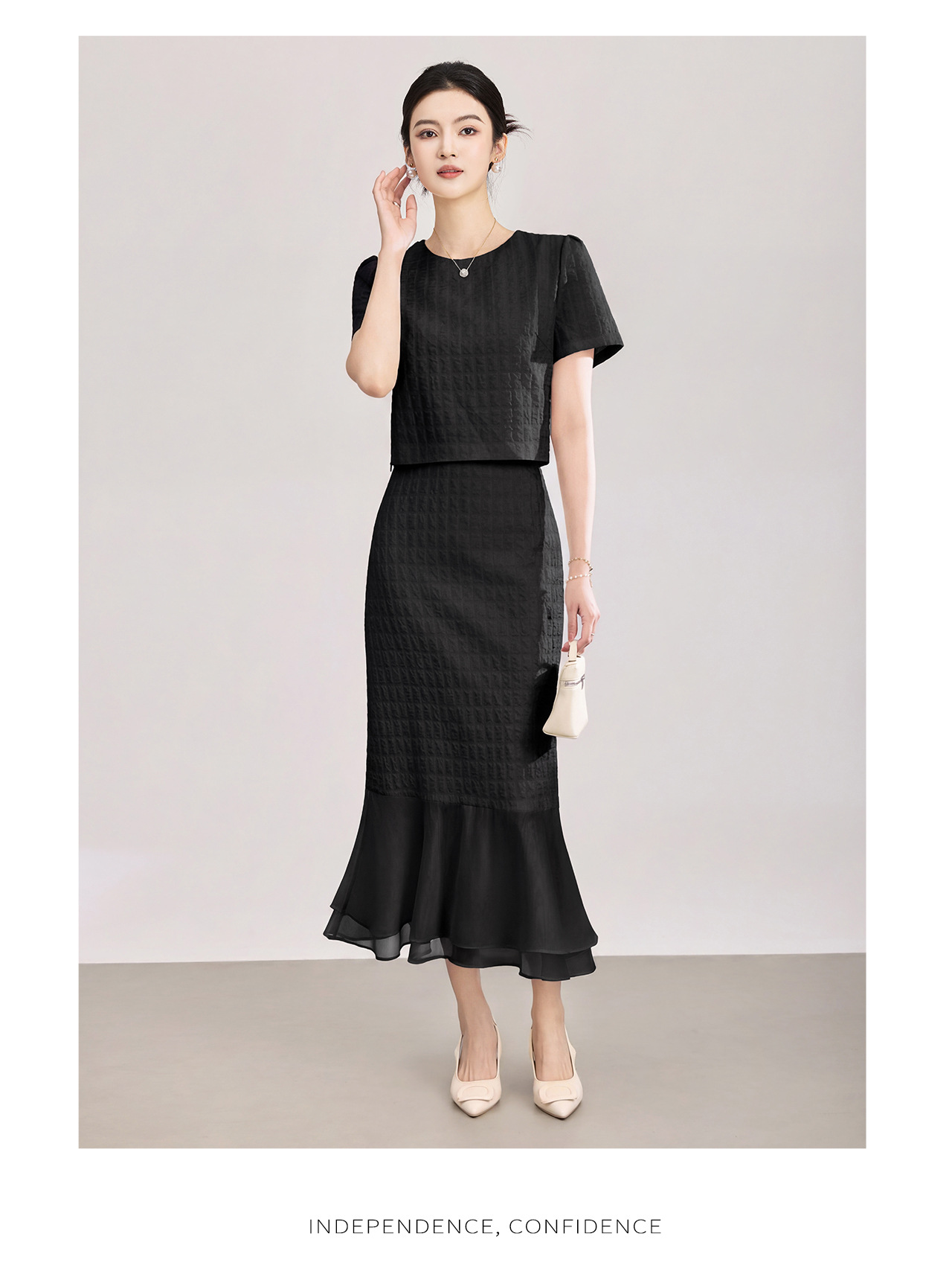 Set áo ngắn phối váy xếp tầng organza nữ tính — màu đen chi tiết 18