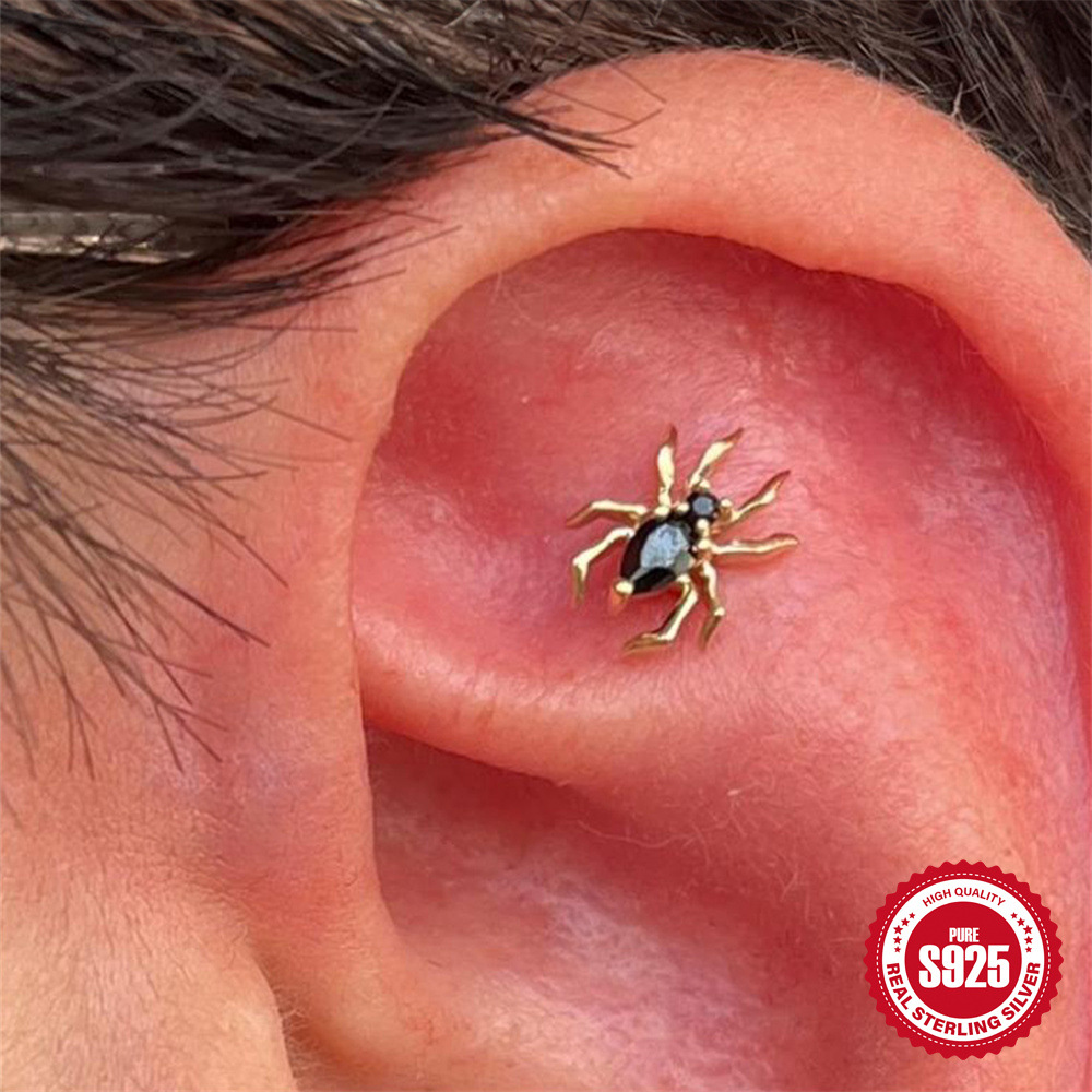 Nuevo diseño de personalidad de plata de ley s925 con micro incrustaciones de arañas exquisitas pendientes de rosca de Halloween