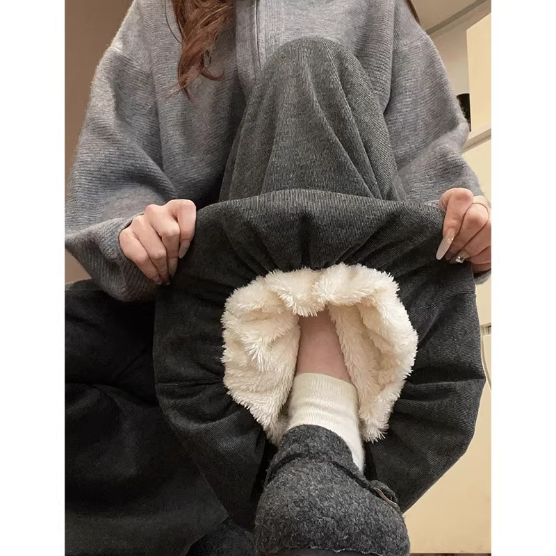 Lamb Wool Floral Bud Glutinous Rice Pants for Women, Autumn and Winter Fleece-Lined Warm Wide-Leg Cotton Pants, Petite Lazy Slimming Lantern Skirt Pants Lamb Wool Floral Bud Glutinous Rice Pants for Women, Autumn and Winter Fleece-Lined Warm Wide-Leg Cotton Pants, Petite Lazy Slimming Lantern Skirt Pants