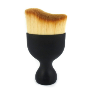 대형 뷰티 브러쉬 누드 의상