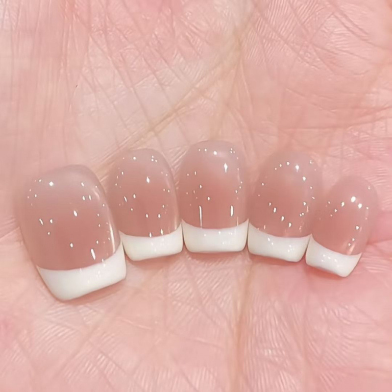 [Strawberry Milk Cover] Nude Elegant Handmade Wearable Manicure Milk White French Style Detachable Simple Student Nails Whitening
