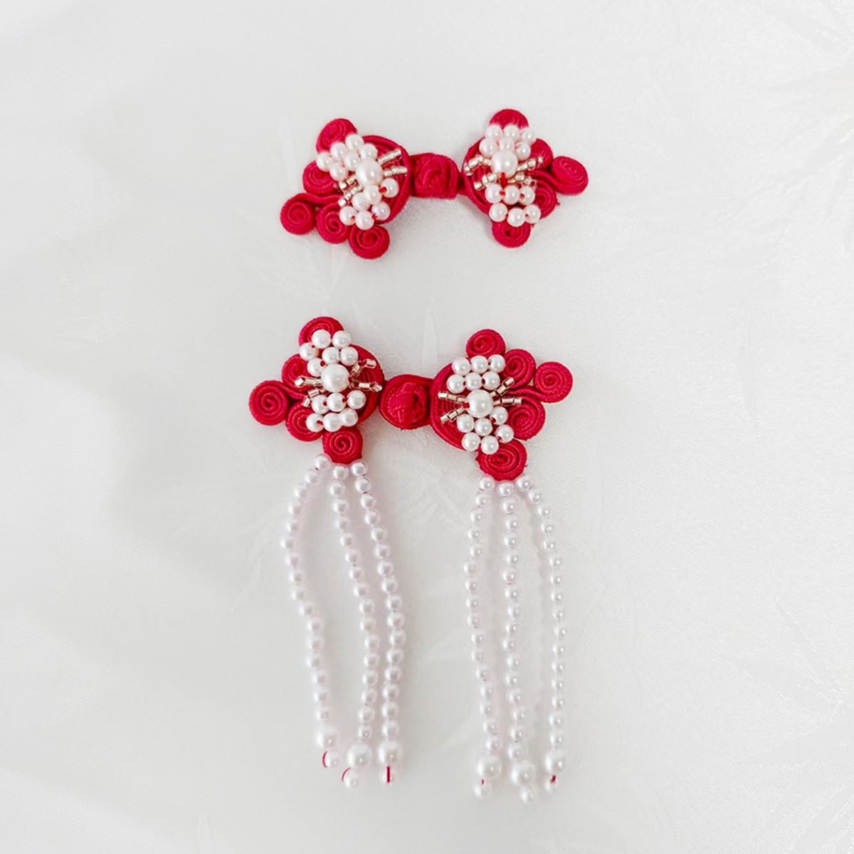 Cheongsam Red Traditional Chinese Style High-End Jade Bead Tassel Buckle Vintage Handmade Pendant New Chinese Style Hanfu Decorative Button