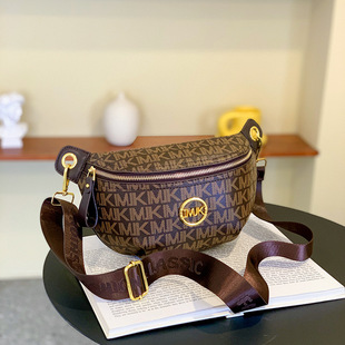 Niche Design Bag Women's 2022 New Fashionable Textile Retro Printed Women's Chest Bag All-match Shoulder Crossbody Bag