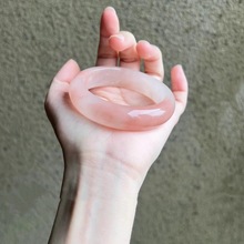 ��Ȼ�����һ�����C��z�����C�h�������C��ɫ���C�Ӭ���ͶY��Ů