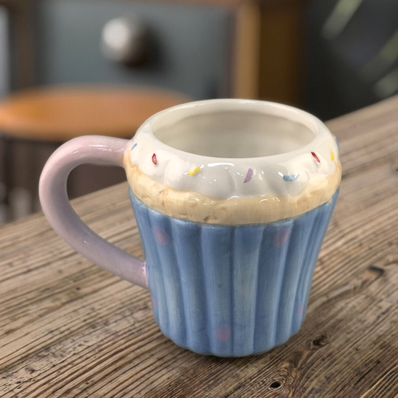 Moda adorable helado muffin pastel moldeo taza de cerámica pastel moldeo taza de café taza personalizada taza