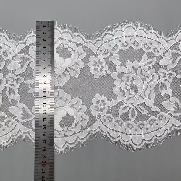 Lace white underwear for eyelashes