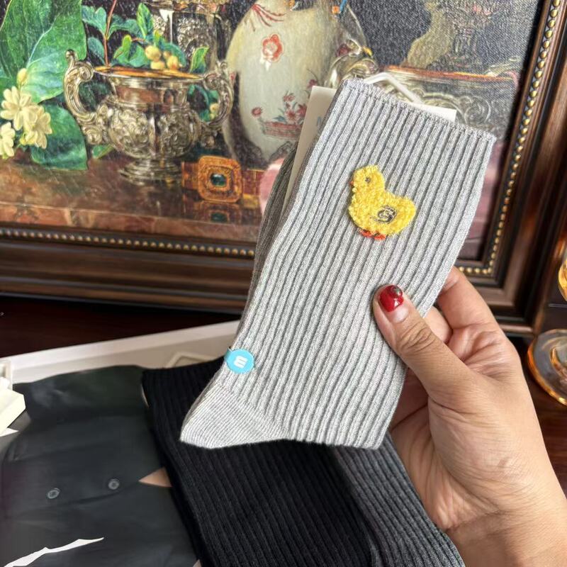 可爱加厚双针净版卡通小黄鸭女士堆堆袜保暖中筒袜|undefined