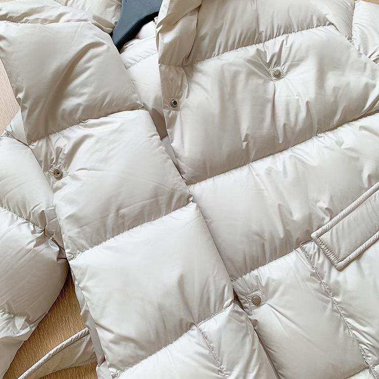 Dámské oblečení, zeštíhlující péřová bunda z bílého kachního peří, zesílená, luxusní, výklenková móda_voghion.com