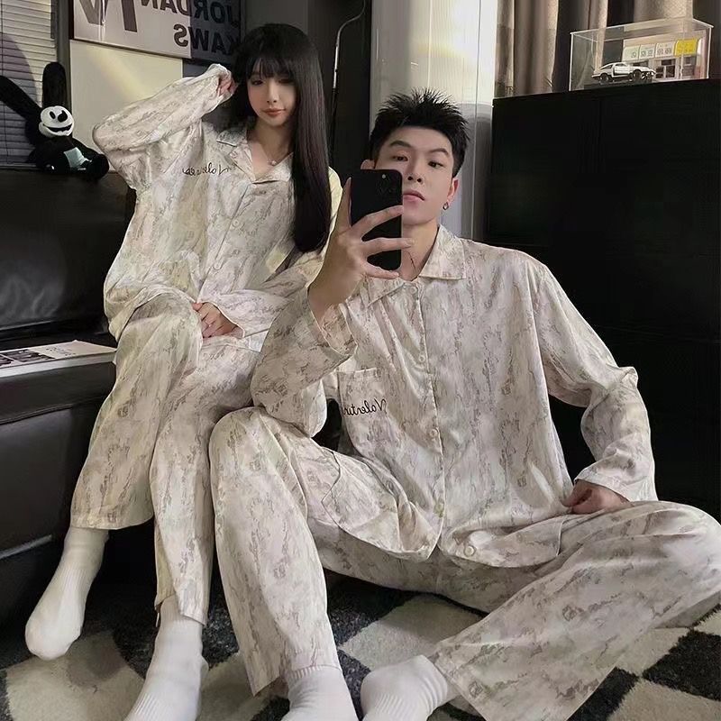 Comercio exterior pareja pijama mujer primavera y otoño de manga larga seda de hielo verano delgada 2025 nuevo hombre ropa de seda real para el hogar