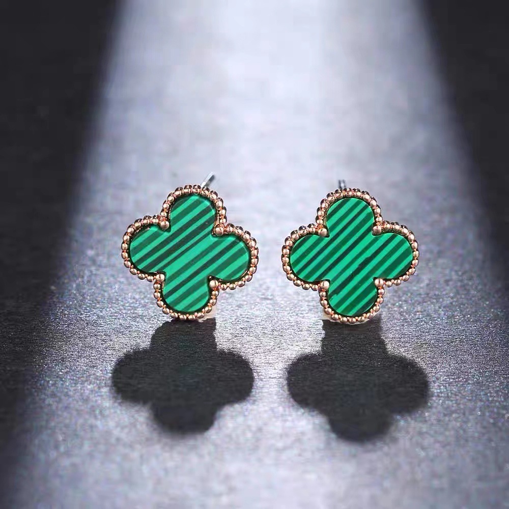 102009277093140eeef909c86c4bf6