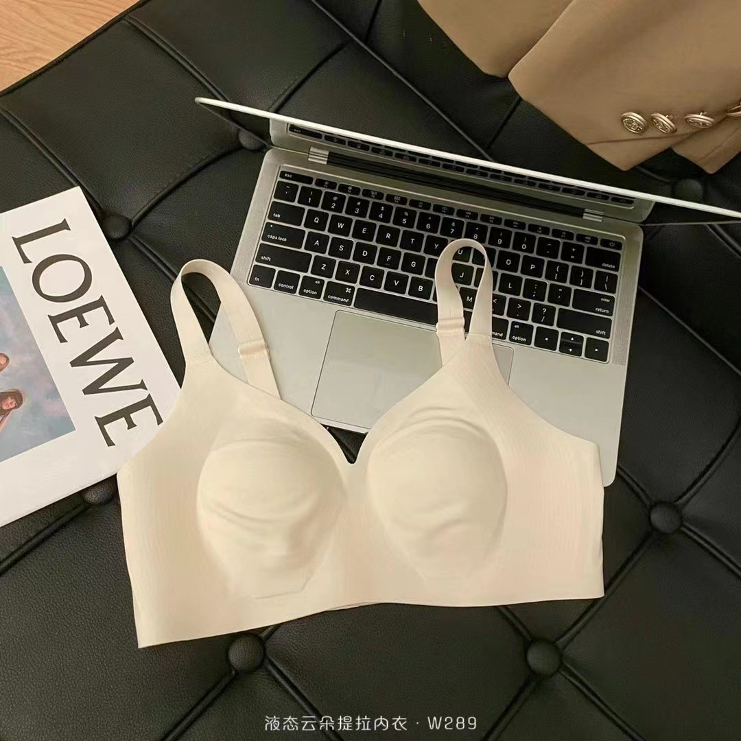 Seamless Thin Liquid Cloud lifting underwear Orejas de conejo de mujer pecho grande pequeño sujetador inalámbrico cómodo anti-flacidez