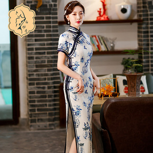 Retro Chinese Dress oriental Qipao Cheongsam for women Chinese cheongsam blue gift cultivate morality of blue and white porcelain dress