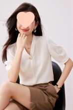 ���ġ��С��ļ�����荿ۚ��|�r��ѩ����V�I�@���r���L��Ůʿ��ɫ