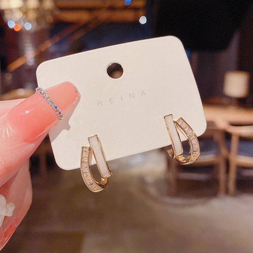 S925 silver needle French high-end design shell geometric earrings super fairy temperament fashion internet celebrity earrings earrings