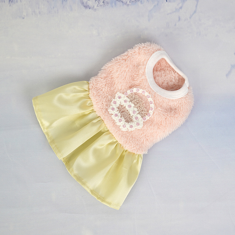 Light powder flower basket skirt