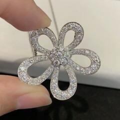 S925純銀ひまわりネックレス、軽やかな高級感、アートな大きな花、多用途鎖骨チェーン、卸売、花柄ペンダント