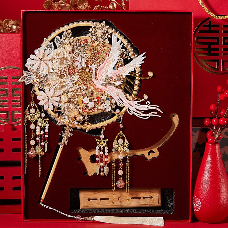New wedding gifts for newcomers to send newcomers to the bride…