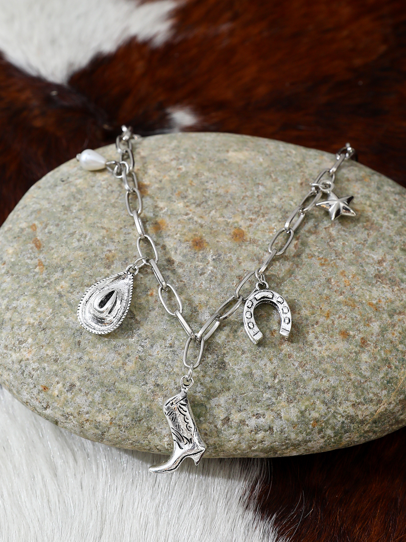 Zinc Alloy Chain Material Paperclip Chain Chain Type Unisex Imitation Pearl Zinc Alloy Paperclip Chain U Shape Water Droplets Boots Multi Charms Necklace Imitation Pearl Jewelry