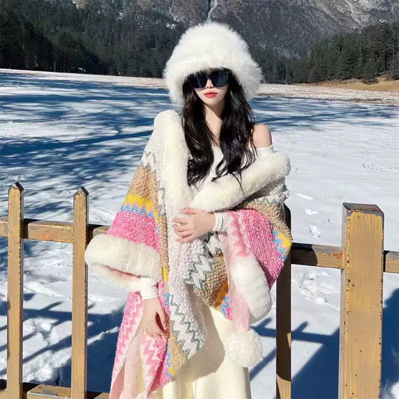 民族风披肩毛领吊球款旅游爆款披肩云南丽江新疆雪山保暖斗篷披发