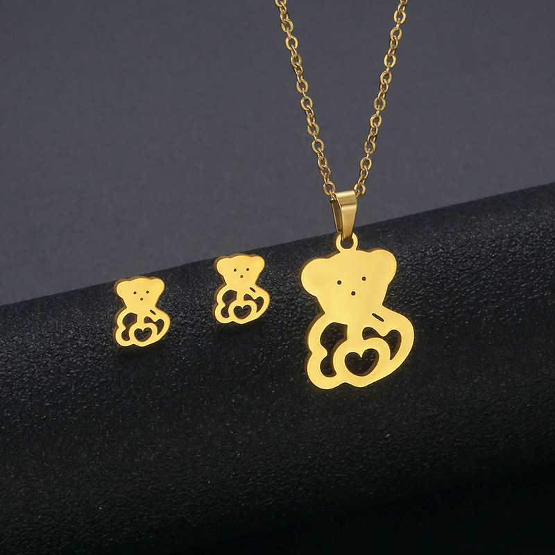 Cute Bear Necklace Earrings Set Clavicle Chain 18k Gold Stainless Steel Necklace Two-piece New Jewelry display picture 2