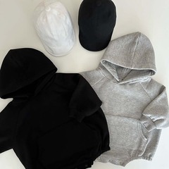 子供服2024乳幼児秋冬とベルベットのお尻の服男女の赤ちゃんの刺繍と帽子のカジュアルなガードルのファッション