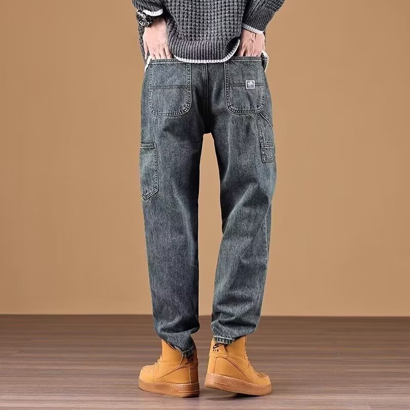 Estilo de Hong Kong hombres de moda verano nuevo estilo 2024 personalidad alfabeto jeans hip-hop ins marea calle alta tendencia pantalones guapos