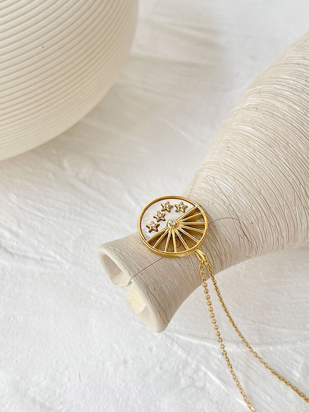 Fashion Pentagram Stainless Steel Plating Inlay Rhinestones Shell Pendant Necklace 1 Piece