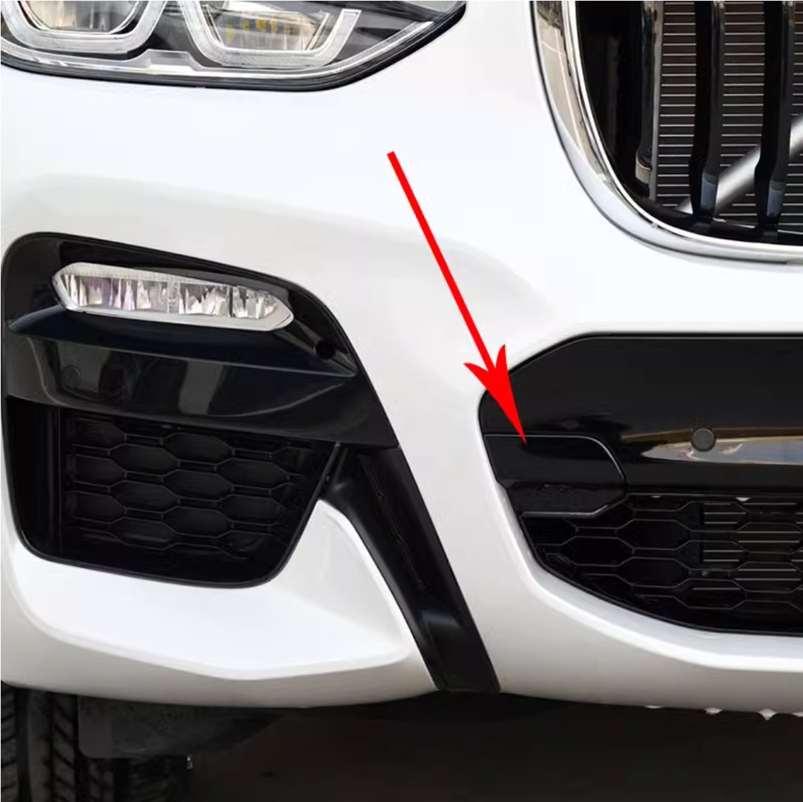 Suitable for Bmw X3 Front Trailer Cover G08 Sport m Front Bumper Tow Hook Cover 18-21 Models 51118098823