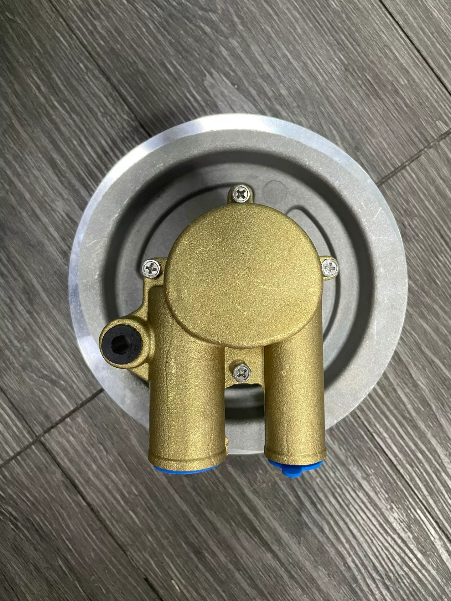 Водяной насос для яхты 21255090 ， 3812520