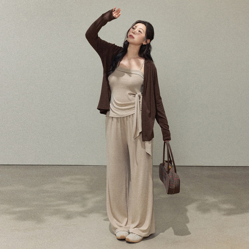 大码西装张大人大码女装胖妹妹mm显瘦套装深浅咖色松弛吊带高腰休|undefined