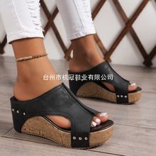 2025大码外贸坡跟凉拖鞋夏季凉鞋女鱼嘴松糕拖鞋