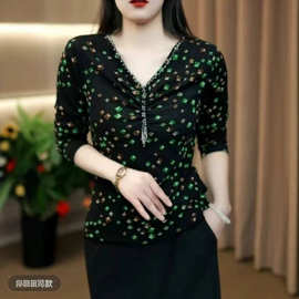 夏季时尚v领长袖百搭气质显瘦设计感洋气网纱女T恤上衣2026妈妈装