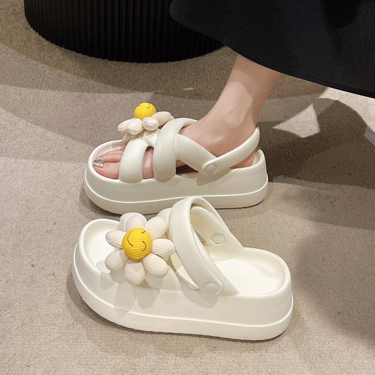 Zapatillas de deslizamiento para mujeres verano al aire libre 2023 nueva moda todo partido grueso inferior antideslizante al aire libre sandalias de playa de dos vías