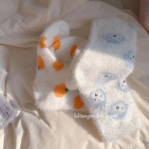 Socks for women in autumn and winter new style Japanese cute cartoon animals imitation mink plush socks plus velvet sleeping floor socks thick